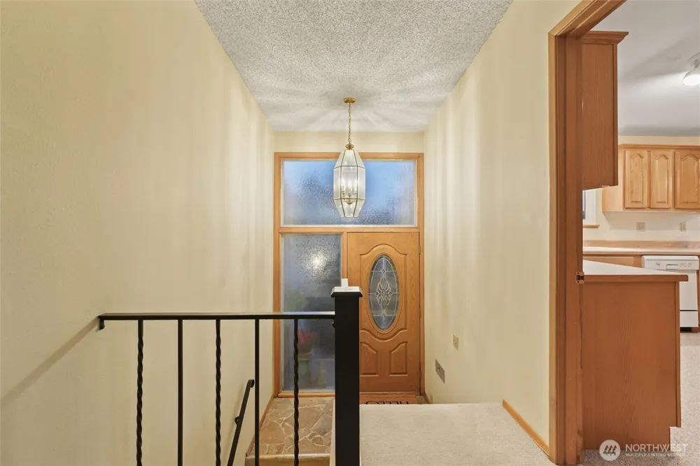 741 Hemlock Street Edmonds, WA 98020
