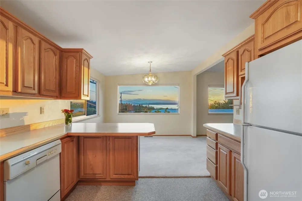 741 Hemlock Street Edmonds, WA 98020