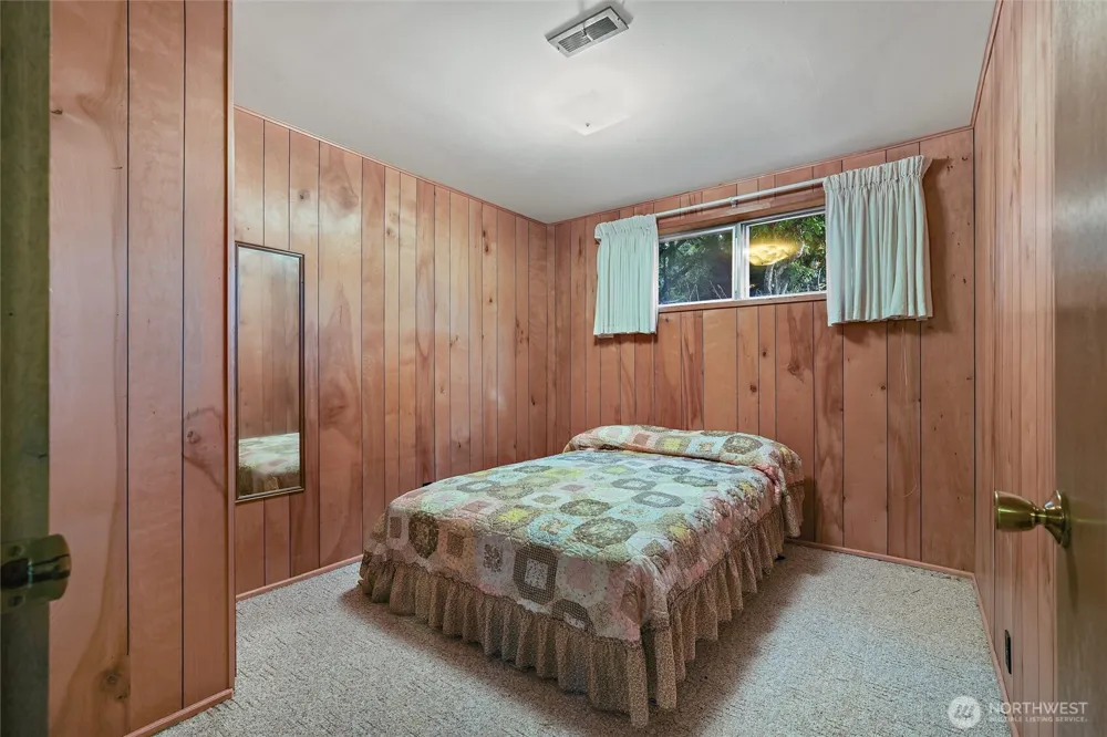 741 Hemlock Street Edmonds, WA 98020