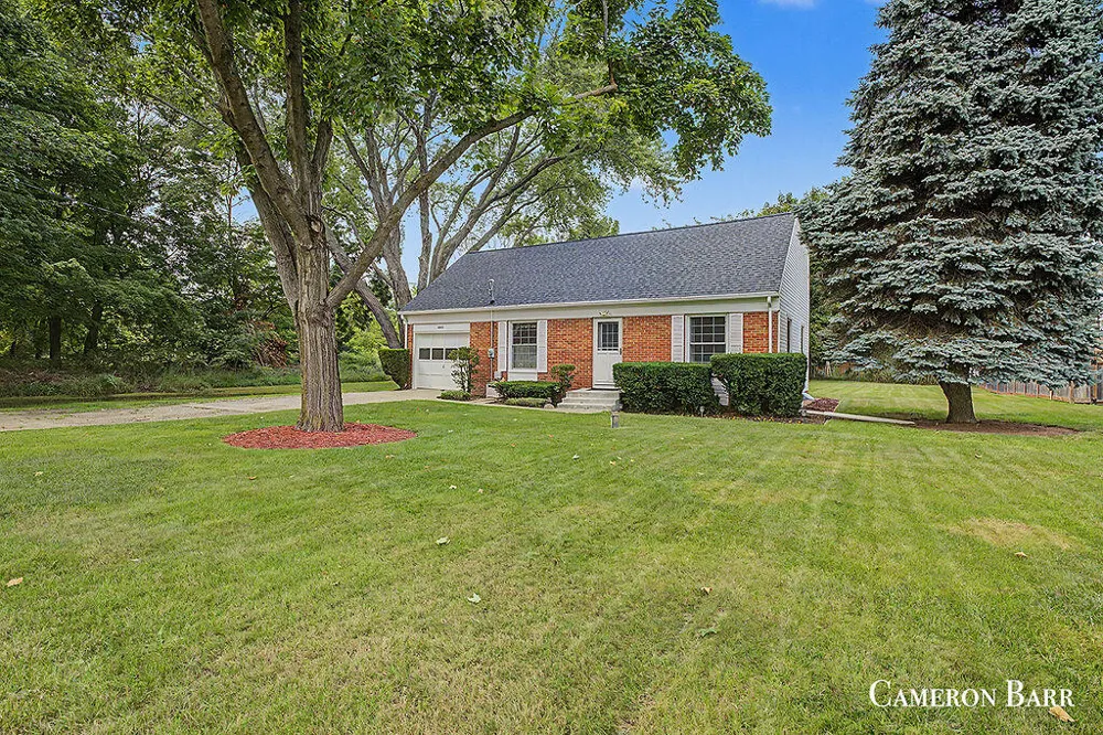 6935 Belding Road NE Cannon Township, MI 49341