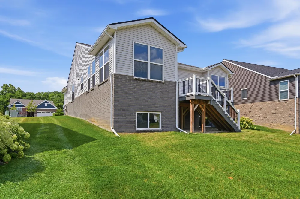 30137 Turtle Creek Circle Lyon Charter Township, MI 48165