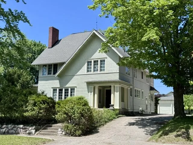 430 W Upton Avenue Reed City City, MI 49677
