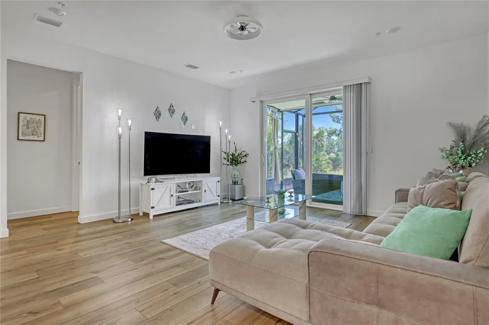 2066 CERULEAN DRIVE NW Palm Bay, FL 32907