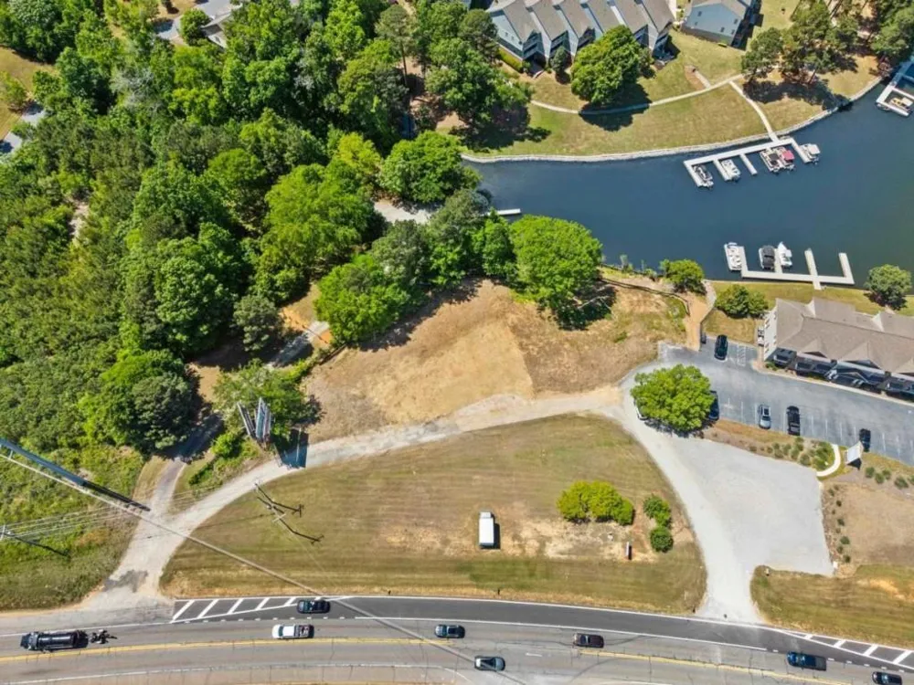 1127 Lake Oconee Parkway Eatonton, GA 31024