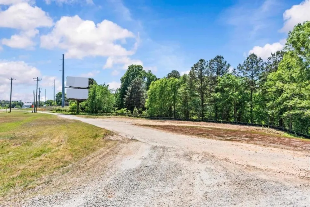 1127 Lake Oconee Parkway Eatonton, GA 31024