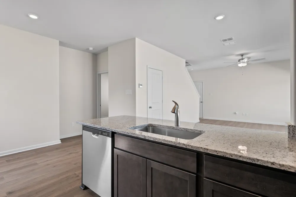 8437 White Wolf Trail Ponder, TX 76259