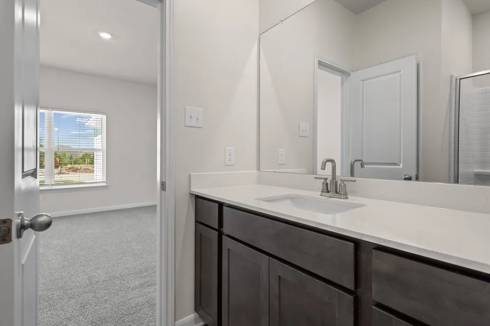 8437 White Wolf Trail Ponder, TX 76259
