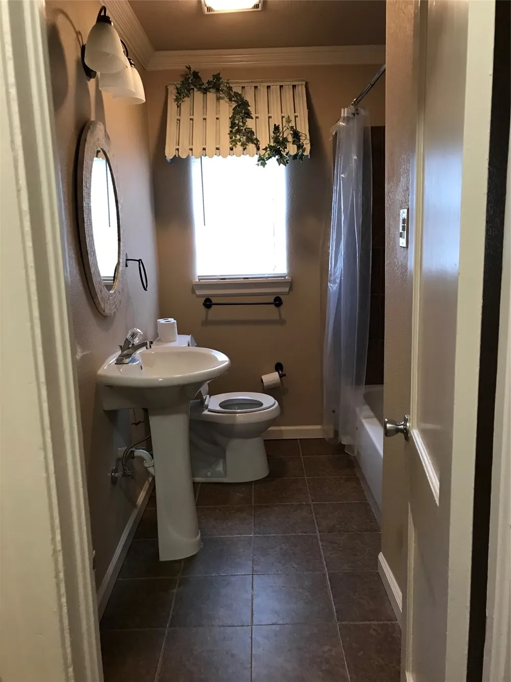 1910 Travis Street Sherman, TX 75092