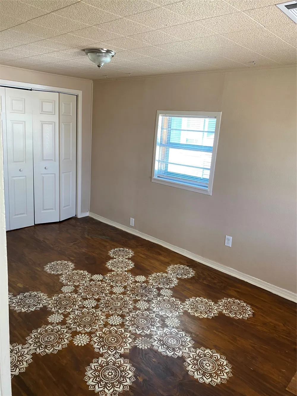 1910 Travis Street Sherman, TX 75092