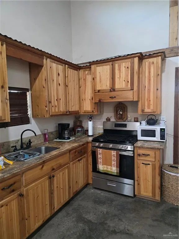 5185 CR 110 ROAD Falfurrias, TX 78355