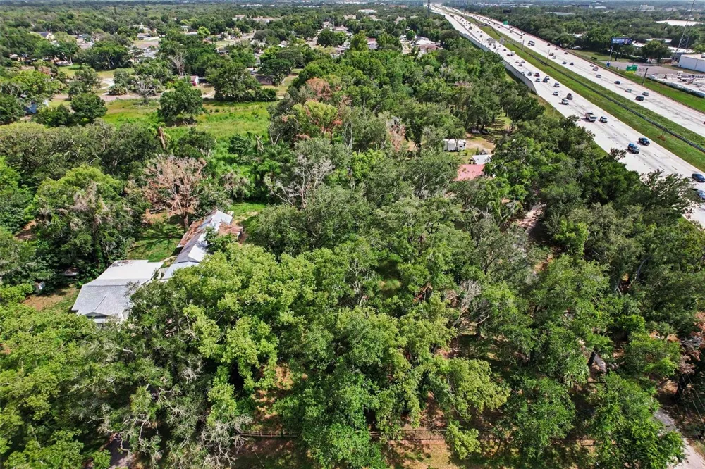 FAIRFIELD AVENUE Brandon, FL 33510