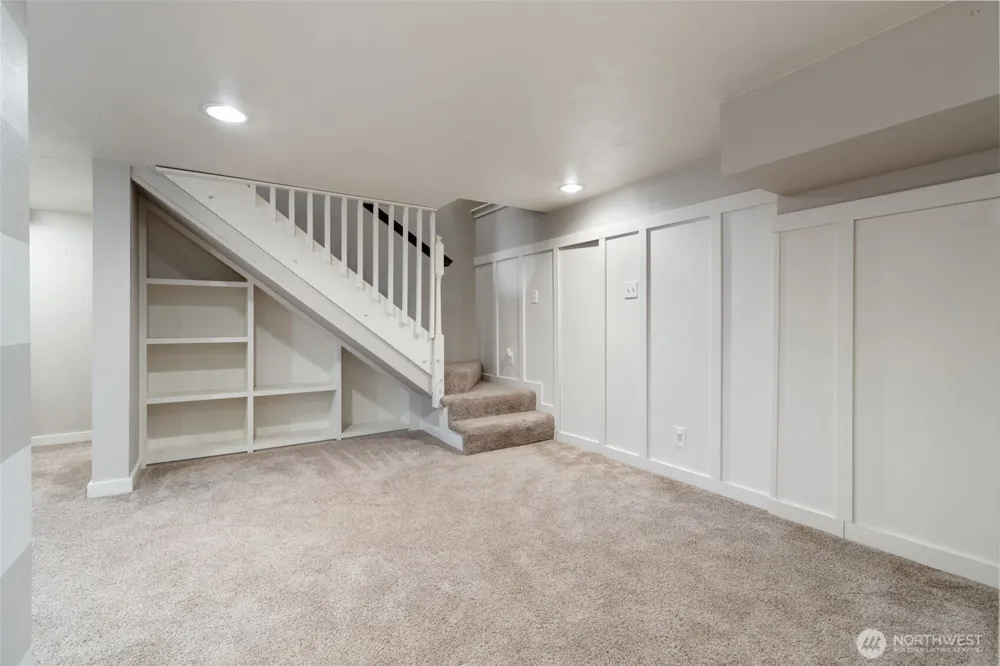 647 23rd Avenue Longview, WA 98632