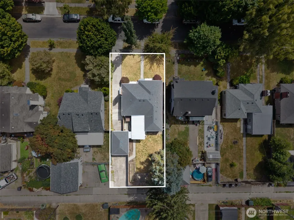 647 23rd Avenue Longview, WA 98632