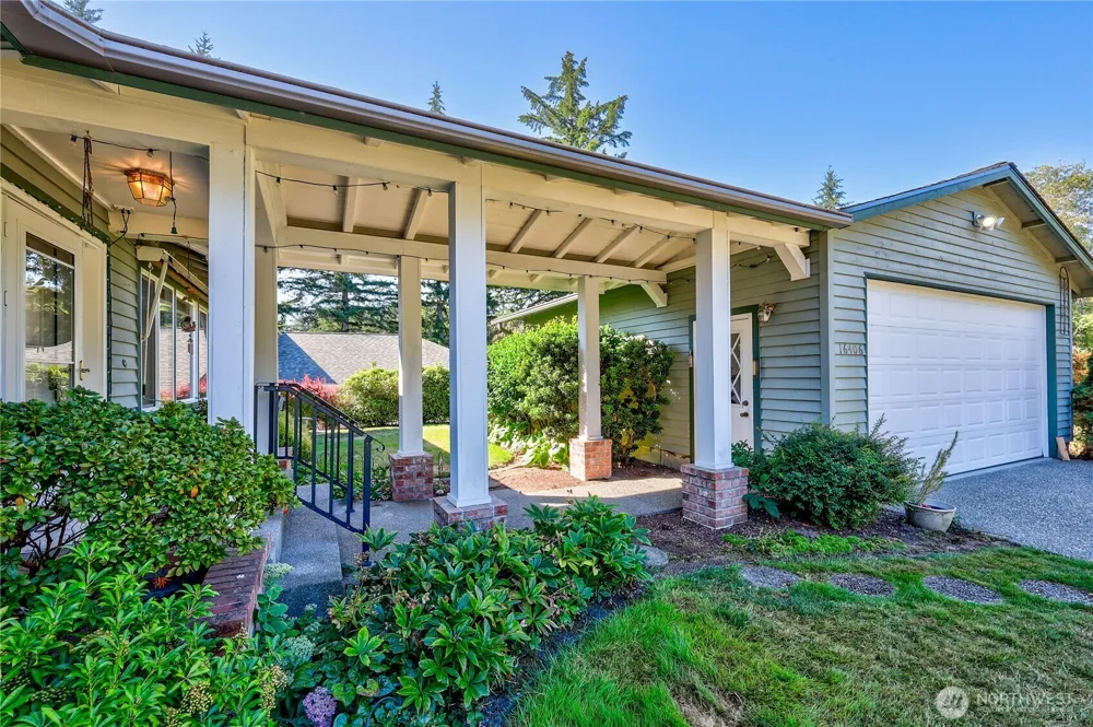 16406 Thorpe Road NE Poulsbo, WA 98370