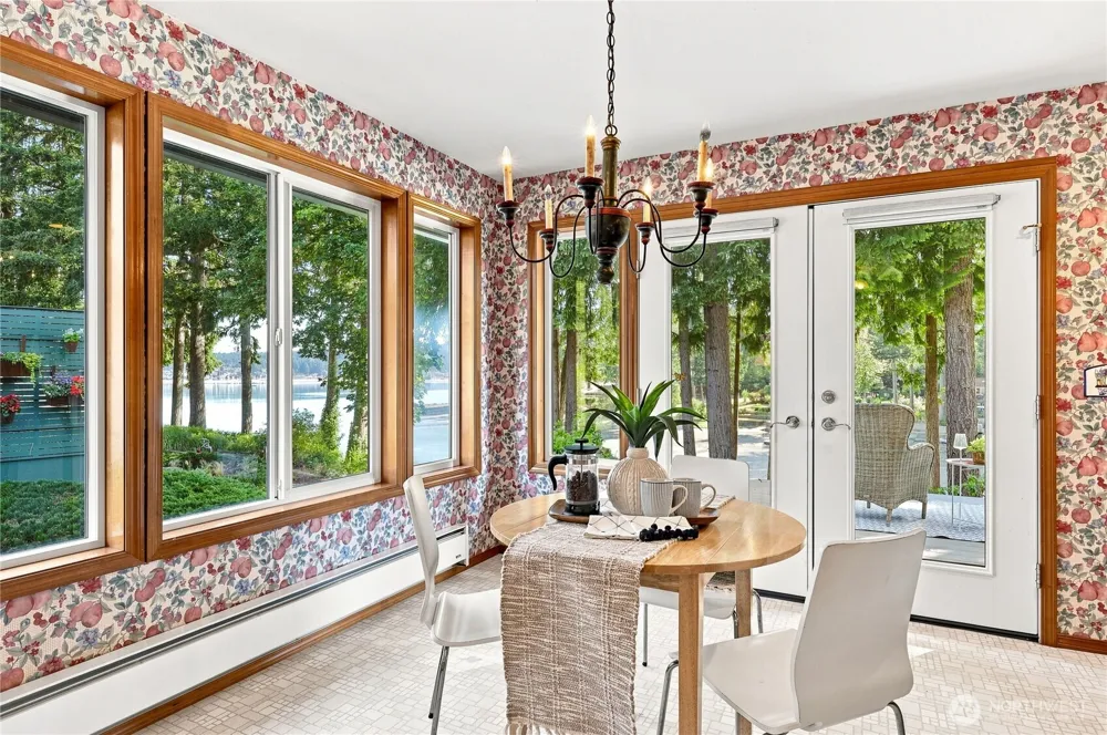 16406 Thorpe Road NE Poulsbo, WA 98370