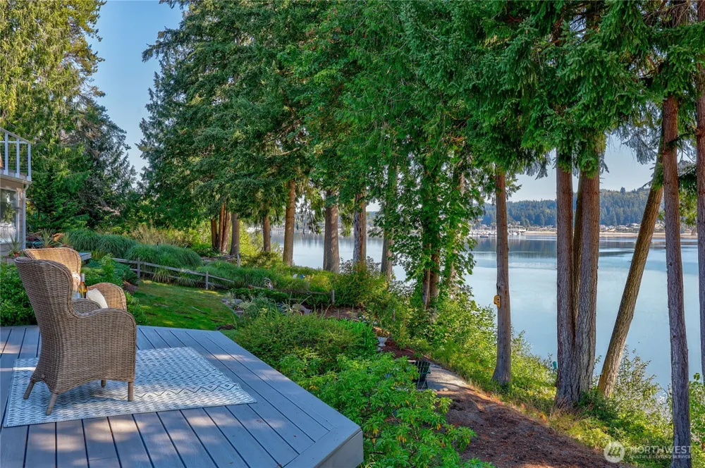 16406 Thorpe Road NE Poulsbo, WA 98370