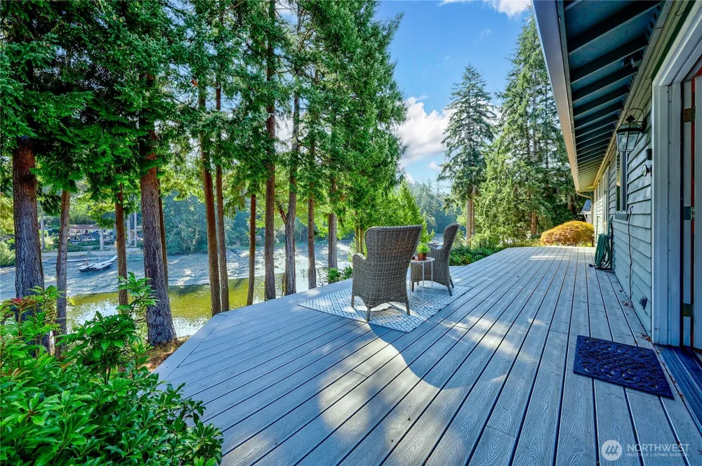 16406 Thorpe Road NE Poulsbo, WA 98370
