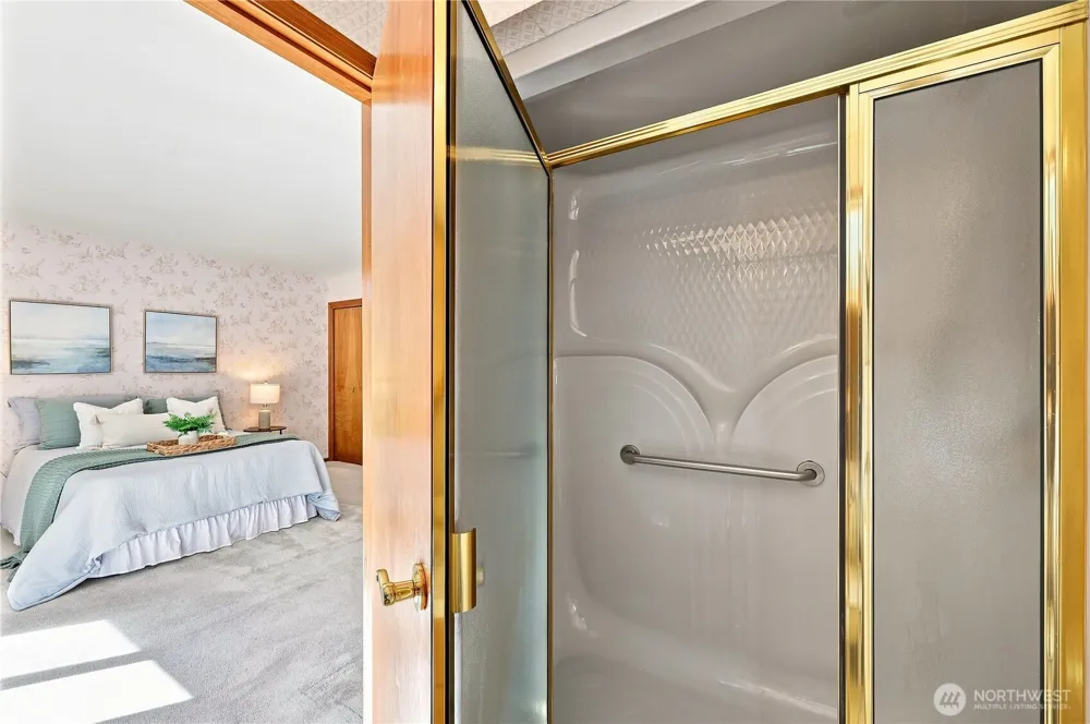 16406 Thorpe Road NE Poulsbo, WA 98370