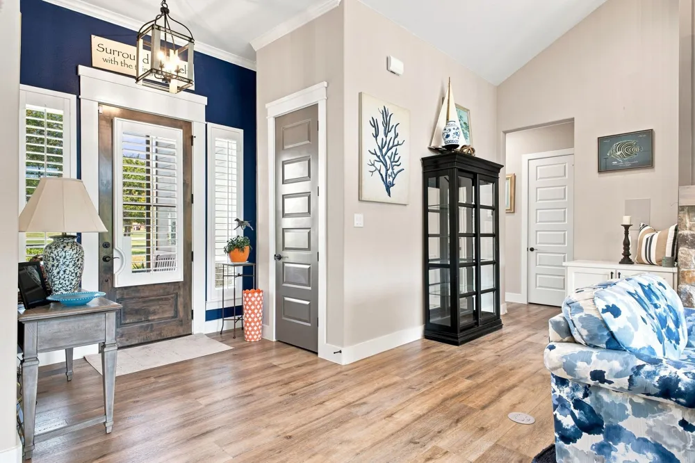 215 Tonkawa Trail Corsicana, TX 75109
