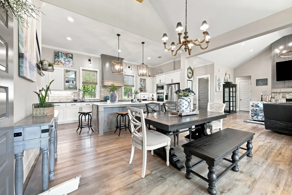 215 Tonkawa Trail Corsicana, TX 75109