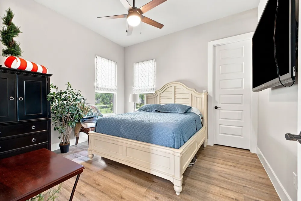 215 Tonkawa Trail Corsicana, TX 75109