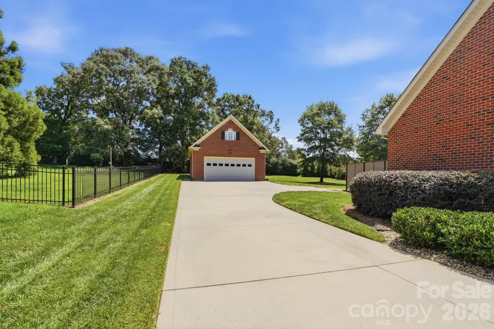 2712 Smith Field Drive Monroe, NC 28110