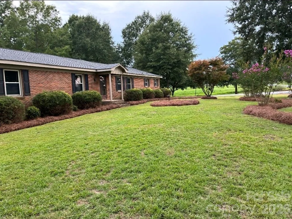 6426 Deep Springs Road Marshville, NC 28103