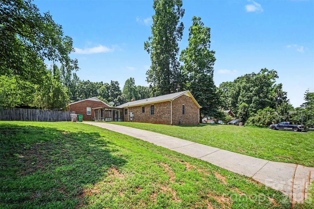 9720 Stillwater Lane Mint Hill, NC 28227