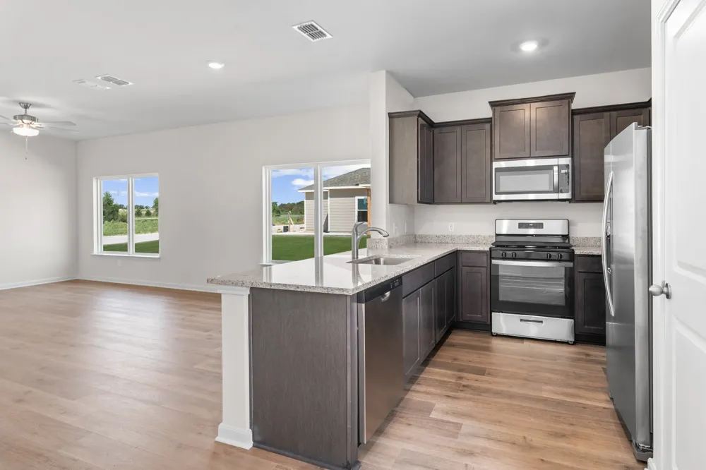 8437 White Wolf Trail Ponder, TX 76259