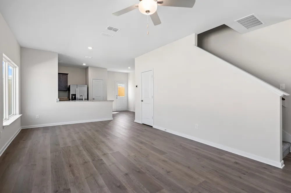 8437 White Wolf Trail Ponder, TX 76259