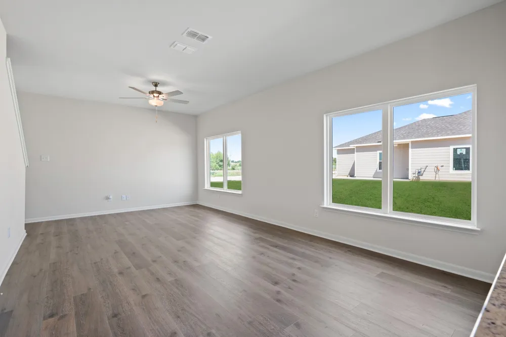 8437 White Wolf Trail Ponder, TX 76259