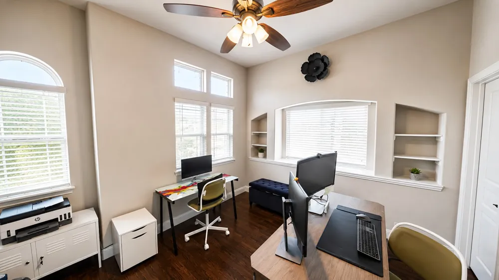 1917 Sunflower Drive Glenn Heights, TX 75154