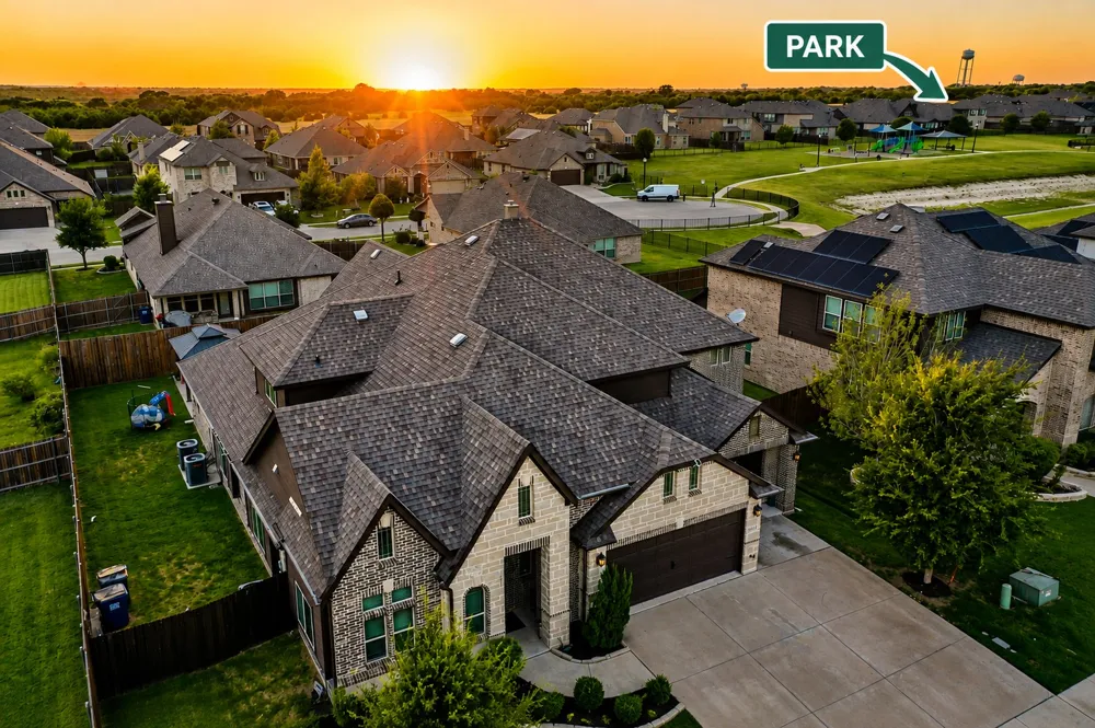 1917 Sunflower Drive Glenn Heights, TX 75154