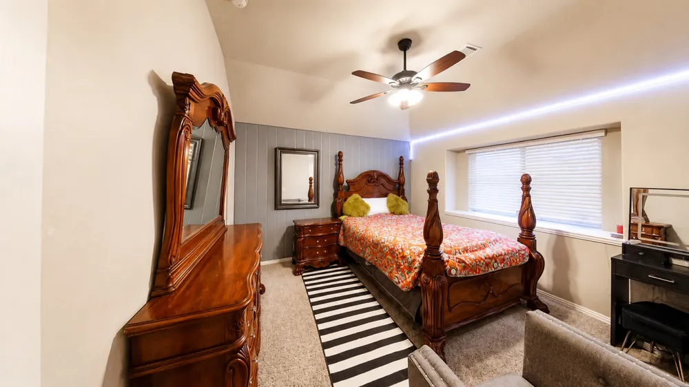 1917 Sunflower Drive Glenn Heights, TX 75154