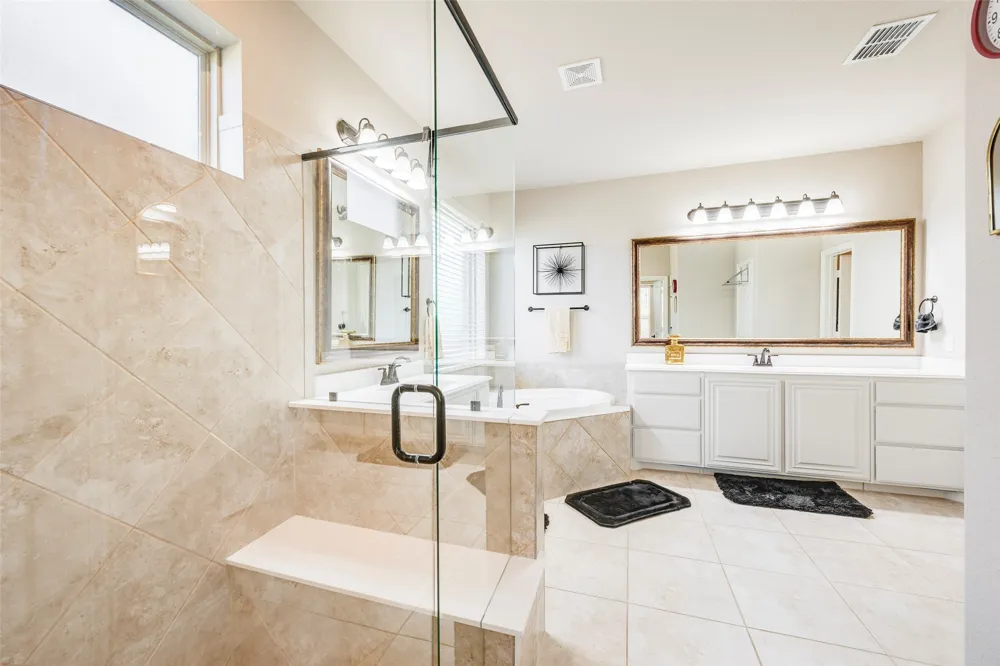 1917 Sunflower Drive Glenn Heights, TX 75154