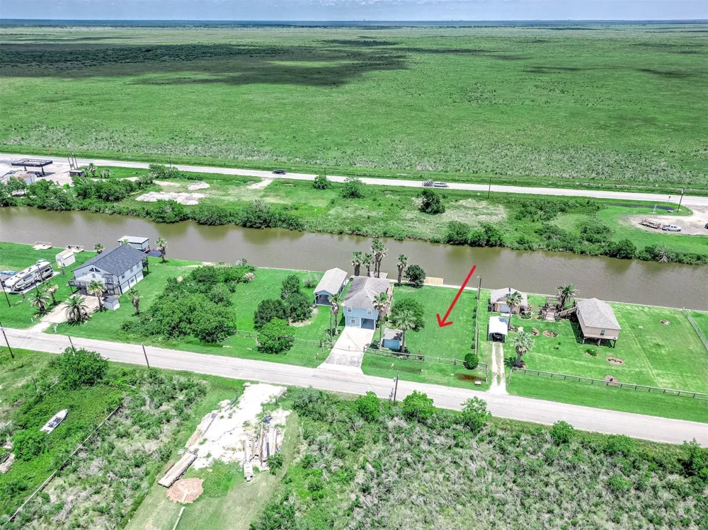 209 County Road 299 Sargent, TX 77414