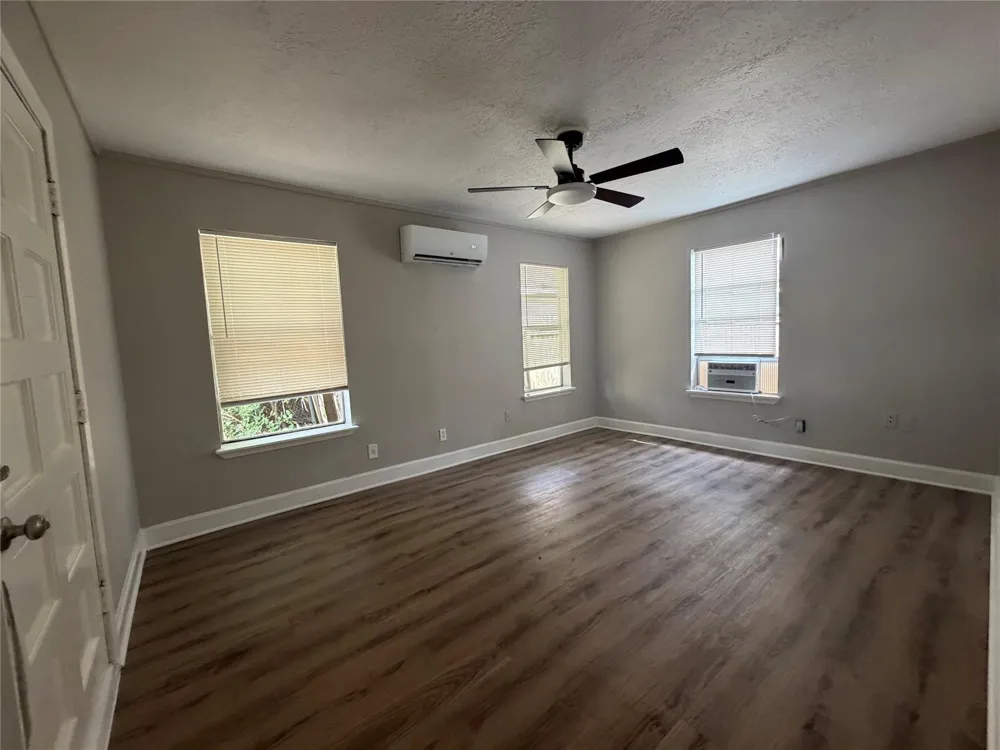 1314 Bernard Street Pasadena, TX 77506