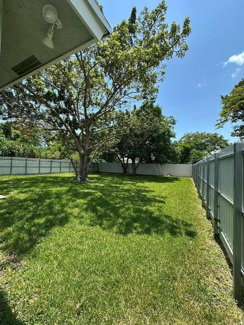 12230 SW 219th St #0 Miami, FL 33170