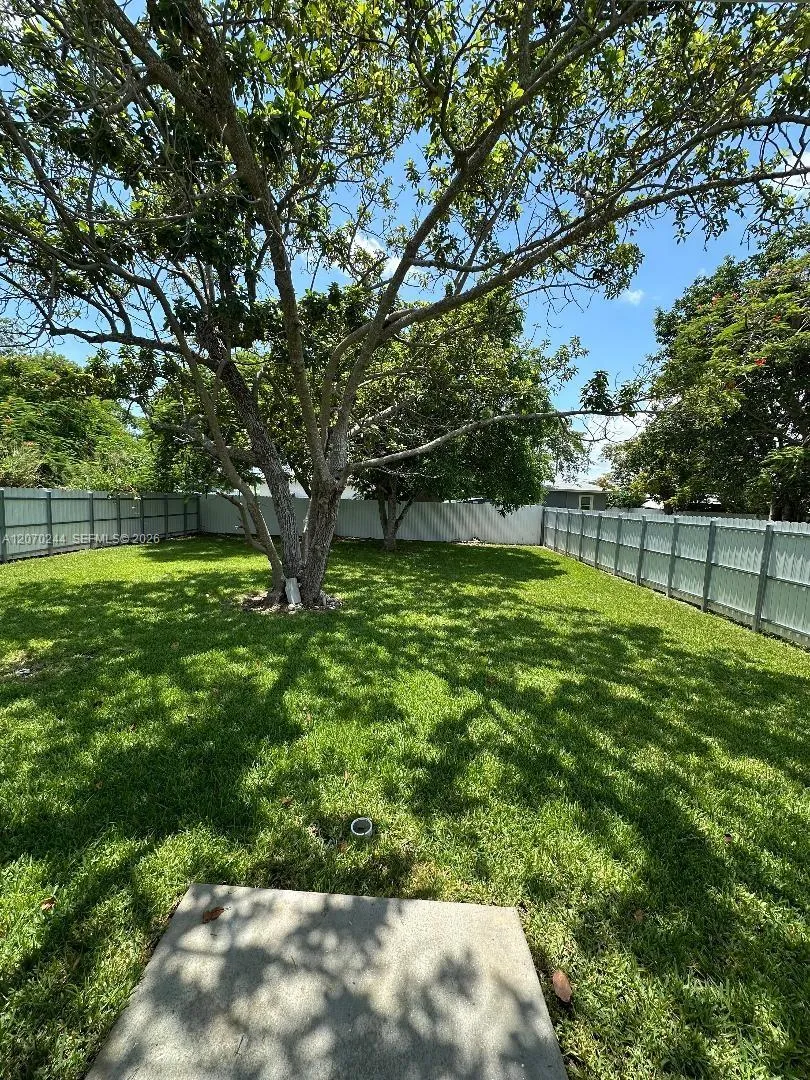 12230 SW 219th St #0 Miami, FL 33170