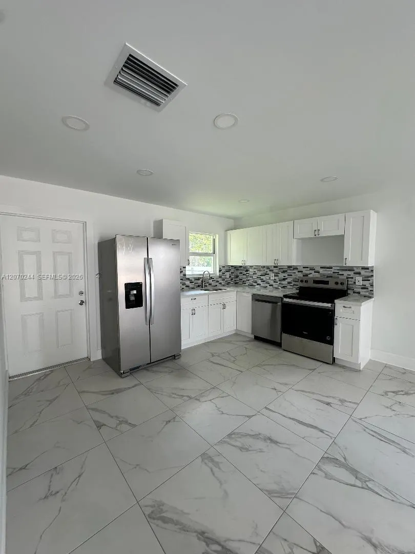 12230 SW 219th St #0 Miami, FL 33170