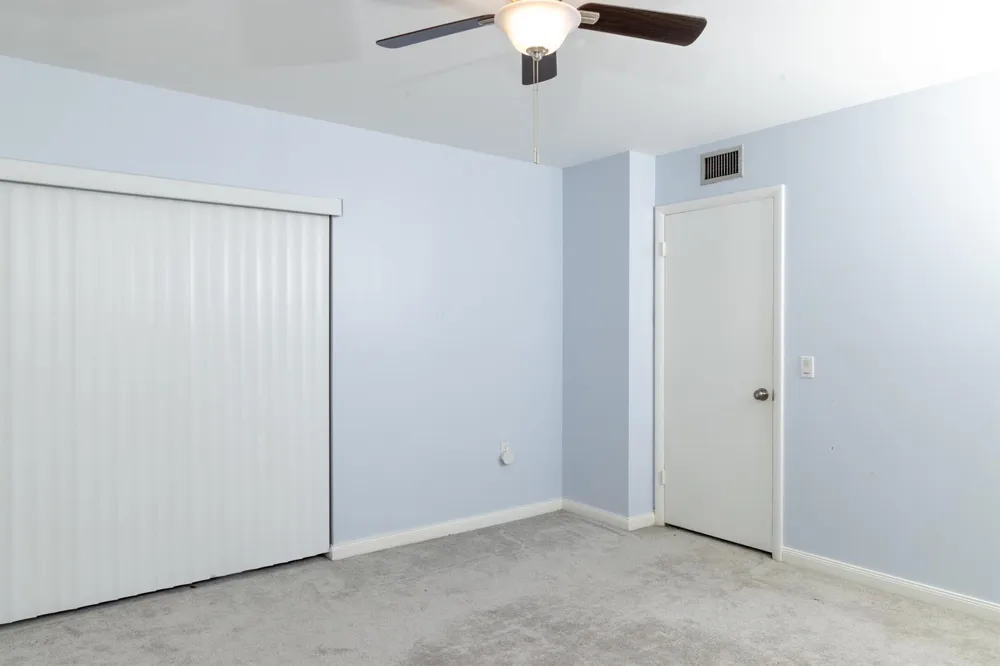 7406 74TH WAY West Palm Beach, FL 33407