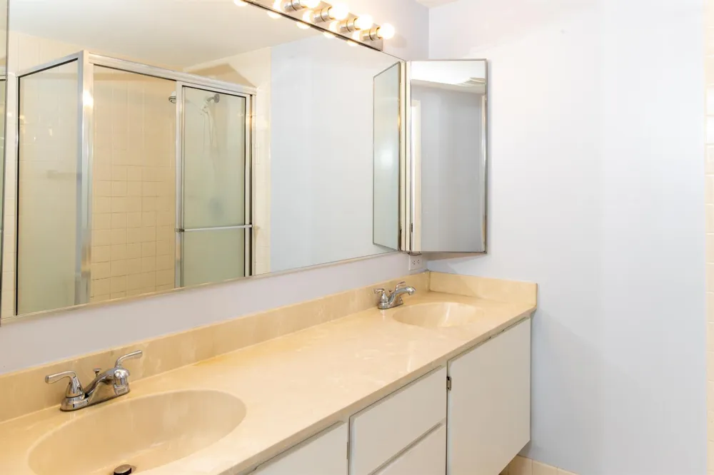 7406 74TH WAY West Palm Beach, FL 33407
