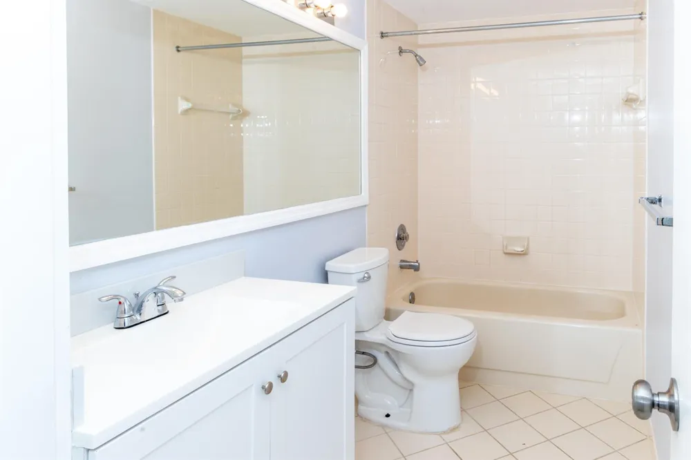 7406 74TH WAY West Palm Beach, FL 33407