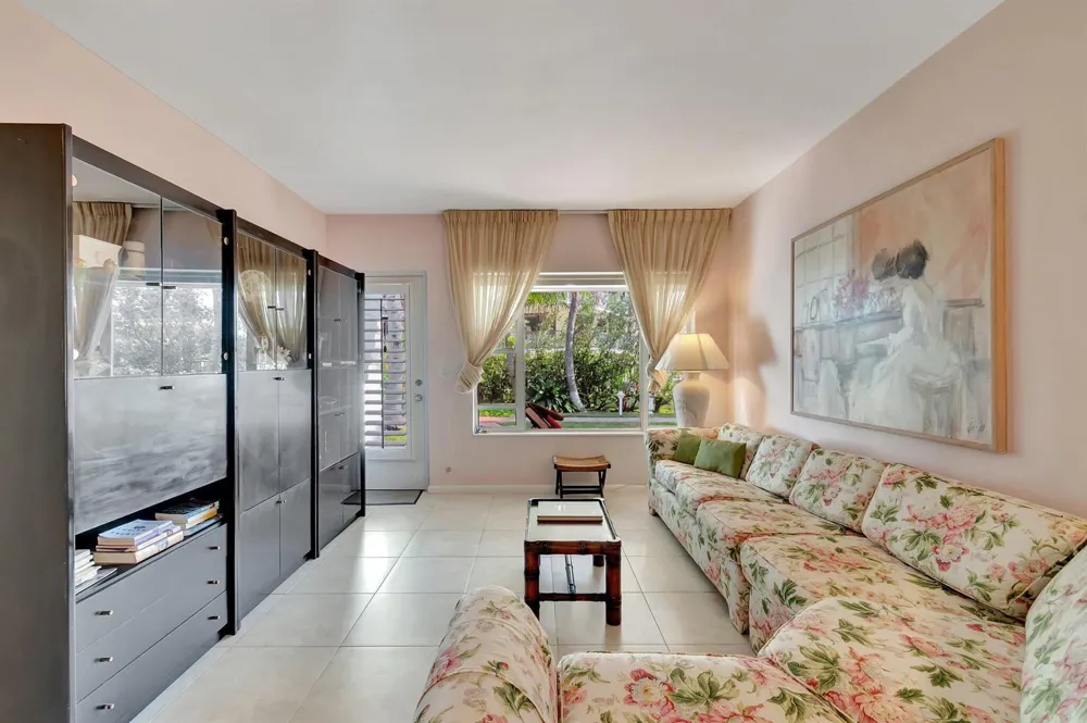 2711 S Ocean Boulevard #0020 Highland Beach, FL 33487