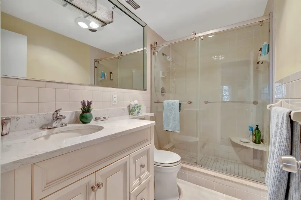 2711 S Ocean Boulevard #0020 Highland Beach, FL 33487
