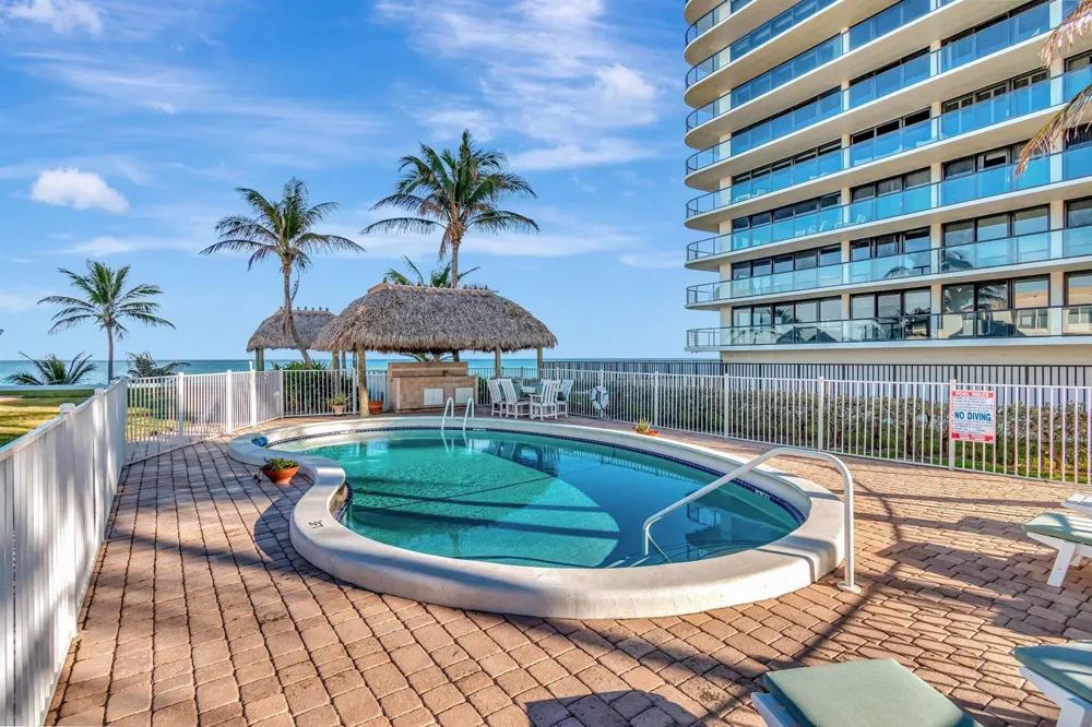 2711 S Ocean Boulevard #0020 Highland Beach, FL 33487