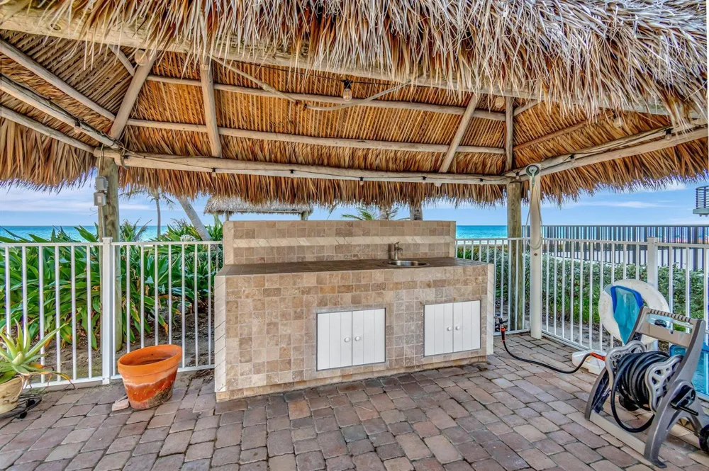 2711 S Ocean Boulevard #0020 Highland Beach, FL 33487
