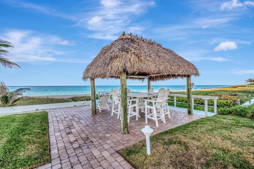 2711 S Ocean Boulevard #0020 Highland Beach, FL 33487