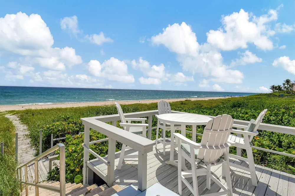 2711 S Ocean Boulevard #0020 Highland Beach, FL 33487