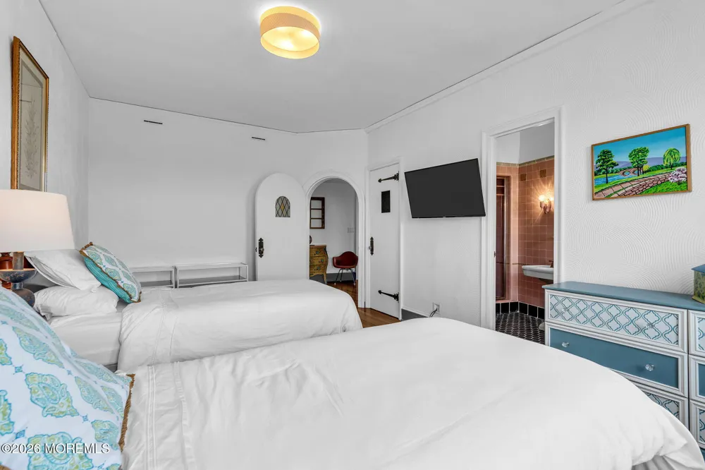 400 Deal Lake Drive #Penthouse 1 Asbury Park, NJ 07712